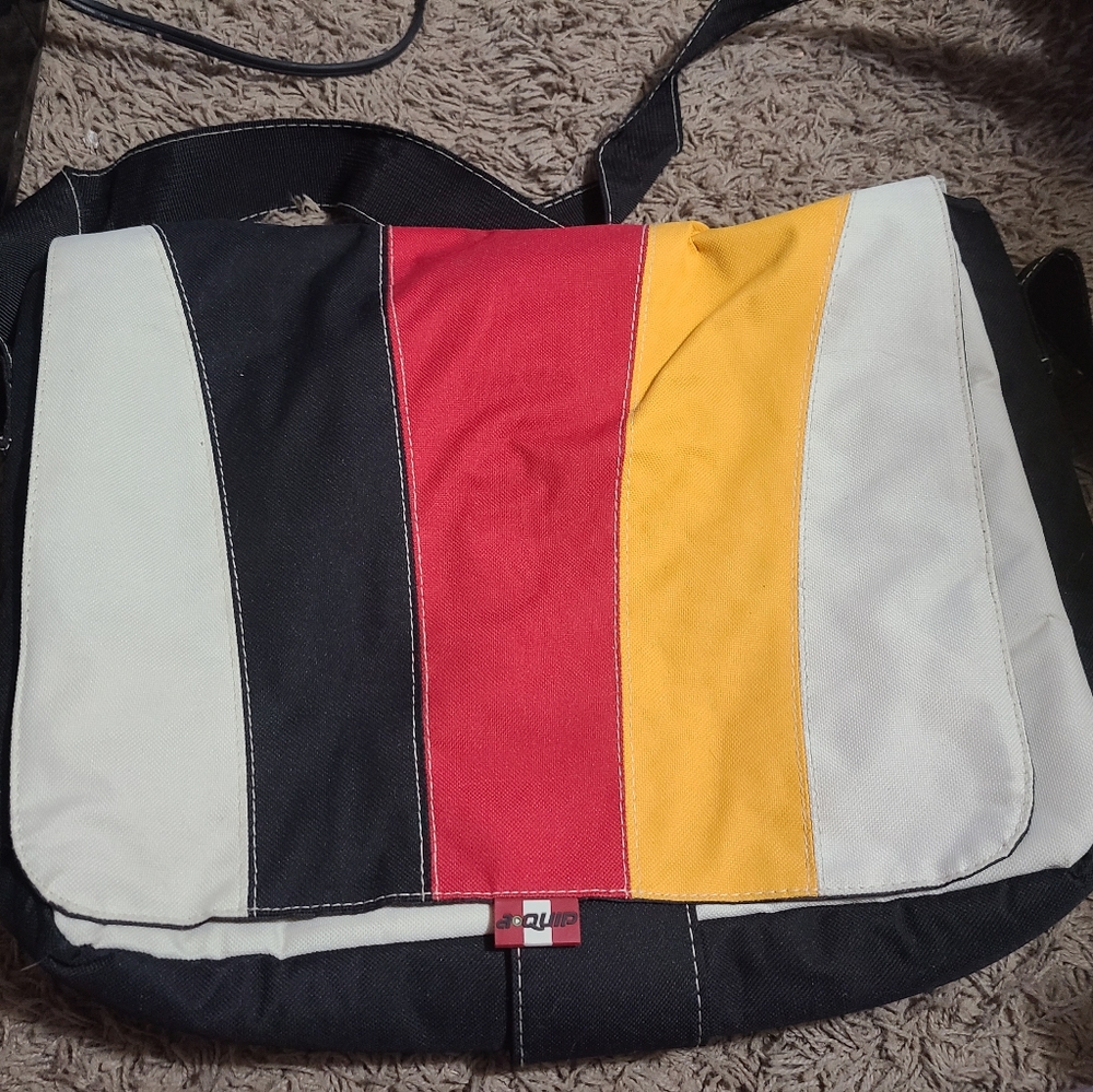 Laptop bag